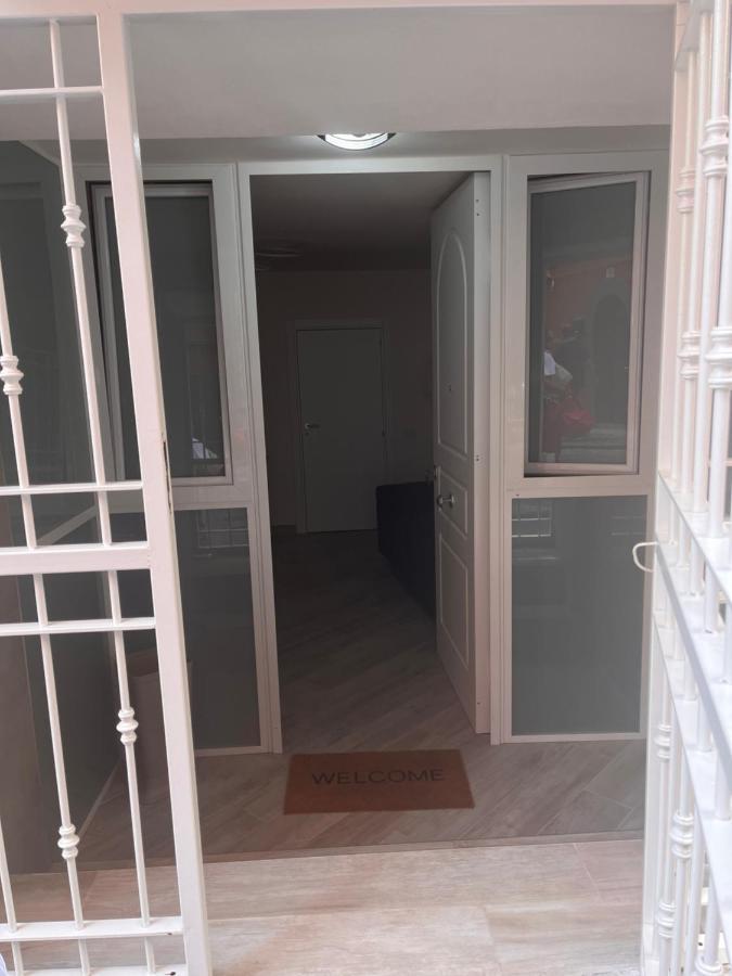 Mareluna Gradoni Di Chiaia Apartment