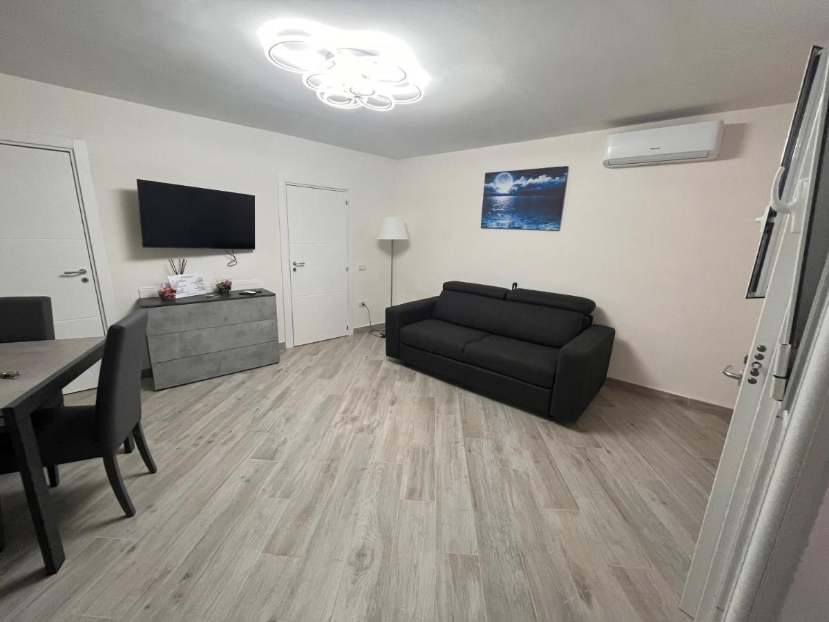 Mareluna Gradoni Di Chiaia Apartment *